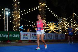 BIB: 100, 15415
                            <button type="button" onclick="openModal(21655230)" class="btn btn-primary btn-sm float-right btn-popup" data-toggle="modal" data-target=".modal-high-quality">
                        <i class="fas fa-shopping-cart"></i> Add to Cart
                    </button>
                                            <button type="button" onclick="isThisMe(21655230, true)" class="btn btn-success btn-sm float-right btn-popup btn-isme hidden" data-toggle="tooltip" data-placement="bottom" title="นี่คือรูปของคุณใช่ไหม คลิกที่นี่เพื่อเอาเข้าอัลบั้ม">
                        <i class="fas fa-plus"></i> Add to album
                    </button>
                    <button type="button" onclick="isThisMe(21655230, false)" class="btn btn-warning btn-sm float-right btn-popup btn-isnotme hidden">
                        <i class="fas fa-ban"></i> Remove from album
                    </button>