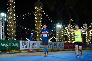 BIB: 100, 43777, 43030
                            <button type="button" onclick="openModal(21656571)" class="btn btn-primary btn-sm float-right btn-popup" data-toggle="modal" data-target=".modal-high-quality">
                        <i class="fas fa-shopping-cart"></i> Add to Cart
                    </button>
                                            <button type="button" onclick="isThisMe(21656571, true)" class="btn btn-success btn-sm float-right btn-popup btn-isme hidden" data-toggle="tooltip" data-placement="bottom" title="นี่คือรูปของคุณใช่ไหม คลิกที่นี่เพื่อเอาเข้าอัลบั้ม">
                        <i class="fas fa-plus"></i> Add to album
                    </button>
                    <button type="button" onclick="isThisMe(21656571, false)" class="btn btn-warning btn-sm float-right btn-popup btn-isnotme hidden">
                        <i class="fas fa-ban"></i> Remove from album
                    </button>