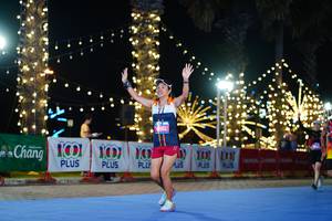 BIB: 100, 58521, 0000
                            <button type="button" onclick="openModal(21655006)" class="btn btn-primary btn-sm float-right btn-popup" data-toggle="modal" data-target=".modal-high-quality">
                        <i class="fas fa-shopping-cart"></i> Add to Cart
                    </button>
                                            <button type="button" onclick="isThisMe(21655006, true)" class="btn btn-success btn-sm float-right btn-popup btn-isme hidden" data-toggle="tooltip" data-placement="bottom" title="นี่คือรูปของคุณใช่ไหม คลิกที่นี่เพื่อเอาเข้าอัลบั้ม">
                        <i class="fas fa-plus"></i> Add to album
                    </button>
                    <button type="button" onclick="isThisMe(21655006, false)" class="btn btn-warning btn-sm float-right btn-popup btn-isnotme hidden">
                        <i class="fas fa-ban"></i> Remove from album
                    </button>