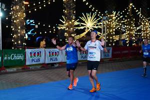 BIB: 1001, 100, 4877, 42782, 404
                            <button type="button" onclick="openModal(21654187)" class="btn btn-primary btn-sm float-right btn-popup" data-toggle="modal" data-target=".modal-high-quality">
                        <i class="fas fa-shopping-cart"></i> Add to Cart
                    </button>
                                            <button type="button" onclick="isThisMe(21654187, true)" class="btn btn-success btn-sm float-right btn-popup btn-isme hidden" data-toggle="tooltip" data-placement="bottom" title="นี่คือรูปของคุณใช่ไหม คลิกที่นี่เพื่อเอาเข้าอัลบั้ม">
                        <i class="fas fa-plus"></i> Add to album
                    </button>
                    <button type="button" onclick="isThisMe(21654187, false)" class="btn btn-warning btn-sm float-right btn-popup btn-isnotme hidden">
                        <i class="fas fa-ban"></i> Remove from album
                    </button>