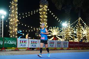 BIB: 100, 45910
                            <button type="button" onclick="openModal(21654593)" class="btn btn-primary btn-sm float-right btn-popup" data-toggle="modal" data-target=".modal-high-quality">
                        <i class="fas fa-shopping-cart"></i> Add to Cart
                    </button>
                                            <button type="button" onclick="isThisMe(21654593, true)" class="btn btn-success btn-sm float-right btn-popup btn-isme hidden" data-toggle="tooltip" data-placement="bottom" title="นี่คือรูปของคุณใช่ไหม คลิกที่นี่เพื่อเอาเข้าอัลบั้ม">
                        <i class="fas fa-plus"></i> Add to album
                    </button>
                    <button type="button" onclick="isThisMe(21654593, false)" class="btn btn-warning btn-sm float-right btn-popup btn-isnotme hidden">
                        <i class="fas fa-ban"></i> Remove from album
                    </button>