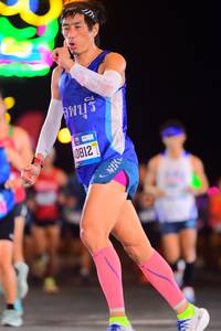 BIB: 0812, 
                            <button type="button" onclick="openModal(19867673)" class="btn btn-primary btn-sm float-right btn-popup" data-toggle="modal" data-target=".modal-high-quality">
                        <i class="fas fa-shopping-cart"></i> Add to Cart
                    </button>
                                            <button type="button" onclick="isThisMe(19867673, true)" class="btn btn-success btn-sm float-right btn-popup btn-isme hidden" data-toggle="tooltip" data-placement="bottom" title="นี่คือรูปของคุณใช่ไหม คลิกที่นี่เพื่อเอาเข้าอัลบั้ม">
                        <i class="fas fa-plus"></i> Add to album
                    </button>
                    <button type="button" onclick="isThisMe(19867673, false)" class="btn btn-warning btn-sm float-right btn-popup btn-isnotme hidden">
                        <i class="fas fa-ban"></i> Remove from album
                    </button>