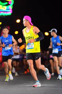 BIB: 40032
                            <button type="button" onclick="openModal(19866238)" class="btn btn-primary btn-sm float-right btn-popup" data-toggle="modal" data-target=".modal-high-quality">
                        <i class="fas fa-shopping-cart"></i> Add to Cart
                    </button>
                                            <button type="button" onclick="isThisMe(19866238, true)" class="btn btn-success btn-sm float-right btn-popup btn-isme hidden" data-toggle="tooltip" data-placement="bottom" title="นี่คือรูปของคุณใช่ไหม คลิกที่นี่เพื่อเอาเข้าอัลบั้ม">
                        <i class="fas fa-plus"></i> Add to album
                    </button>
                    <button type="button" onclick="isThisMe(19866238, false)" class="btn btn-warning btn-sm float-right btn-popup btn-isnotme hidden">
                        <i class="fas fa-ban"></i> Remove from album
                    </button>