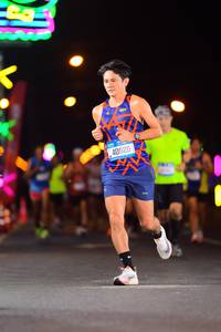 BIB: 40820
                            <button type="button" onclick="openModal(19868295)" class="btn btn-primary btn-sm float-right btn-popup" data-toggle="modal" data-target=".modal-high-quality">
                        <i class="fas fa-shopping-cart"></i> Add to Cart
                    </button>
                                            <button type="button" onclick="isThisMe(19868295, true)" class="btn btn-success btn-sm float-right btn-popup btn-isme hidden" data-toggle="tooltip" data-placement="bottom" title="นี่คือรูปของคุณใช่ไหม คลิกที่นี่เพื่อเอาเข้าอัลบั้ม">
                        <i class="fas fa-plus"></i> Add to album
                    </button>
                    <button type="button" onclick="isThisMe(19868295, false)" class="btn btn-warning btn-sm float-right btn-popup btn-isnotme hidden">
                        <i class="fas fa-ban"></i> Remove from album
                    </button>