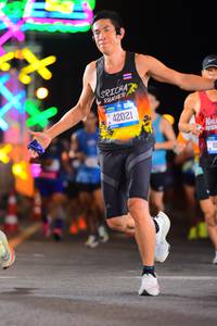 BIB: 42021
                            <button type="button" onclick="openModal(19851802)" class="btn btn-primary btn-sm float-right btn-popup" data-toggle="modal" data-target=".modal-high-quality">
                        <i class="fas fa-shopping-cart"></i> Add to Cart
                    </button>
                                            <button type="button" onclick="isThisMe(19851802, true)" class="btn btn-success btn-sm float-right btn-popup btn-isme hidden" data-toggle="tooltip" data-placement="bottom" title="นี่คือรูปของคุณใช่ไหม คลิกที่นี่เพื่อเอาเข้าอัลบั้ม">
                        <i class="fas fa-plus"></i> Add to album
                    </button>
                    <button type="button" onclick="isThisMe(19851802, false)" class="btn btn-warning btn-sm float-right btn-popup btn-isnotme hidden">
                        <i class="fas fa-ban"></i> Remove from album
                    </button>