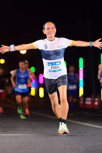 BIB: 87404
                            <button type="button" onclick="openModal(19861130)" class="btn btn-primary btn-sm float-right btn-popup" data-toggle="modal" data-target=".modal-high-quality">
                        <i class="fas fa-shopping-cart"></i> Add to Cart
                    </button>
                                            <button type="button" onclick="isThisMe(19861130, true)" class="btn btn-success btn-sm float-right btn-popup btn-isme hidden" data-toggle="tooltip" data-placement="bottom" title="นี่คือรูปของคุณใช่ไหม คลิกที่นี่เพื่อเอาเข้าอัลบั้ม">
                        <i class="fas fa-plus"></i> Add to album
                    </button>
                    <button type="button" onclick="isThisMe(19861130, false)" class="btn btn-warning btn-sm float-right btn-popup btn-isnotme hidden">
                        <i class="fas fa-ban"></i> Remove from album
                    </button>