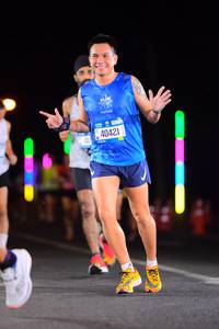 BIB: 40421, 1163
                            <button type="button" onclick="openModal(19862712)" class="btn btn-primary btn-sm float-right btn-popup" data-toggle="modal" data-target=".modal-high-quality">
                        <i class="fas fa-shopping-cart"></i> Add to Cart
                    </button>
                                            <button type="button" onclick="isThisMe(19862712, true)" class="btn btn-success btn-sm float-right btn-popup btn-isme hidden" data-toggle="tooltip" data-placement="bottom" title="นี่คือรูปของคุณใช่ไหม คลิกที่นี่เพื่อเอาเข้าอัลบั้ม">
                        <i class="fas fa-plus"></i> Add to album
                    </button>
                    <button type="button" onclick="isThisMe(19862712, false)" class="btn btn-warning btn-sm float-right btn-popup btn-isnotme hidden">
                        <i class="fas fa-ban"></i> Remove from album
                    </button>