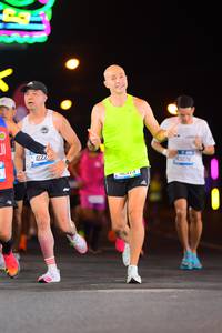 BIB: 4122
                            <button type="button" onclick="openModal(19864671)" class="btn btn-primary btn-sm float-right btn-popup" data-toggle="modal" data-target=".modal-high-quality">
                        <i class="fas fa-shopping-cart"></i> Add to Cart
                    </button>
                                            <button type="button" onclick="isThisMe(19864671, true)" class="btn btn-success btn-sm float-right btn-popup btn-isme hidden" data-toggle="tooltip" data-placement="bottom" title="นี่คือรูปของคุณใช่ไหม คลิกที่นี่เพื่อเอาเข้าอัลบั้ม">
                        <i class="fas fa-plus"></i> Add to album
                    </button>
                    <button type="button" onclick="isThisMe(19864671, false)" class="btn btn-warning btn-sm float-right btn-popup btn-isnotme hidden">
                        <i class="fas fa-ban"></i> Remove from album
                    </button>