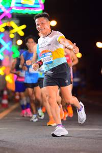 BIB: 20188
                            <button type="button" onclick="openModal(19852105)" class="btn btn-primary btn-sm float-right btn-popup" data-toggle="modal" data-target=".modal-high-quality">
                        <i class="fas fa-shopping-cart"></i> Add to Cart
                    </button>
                                            <button type="button" onclick="isThisMe(19852105, true)" class="btn btn-success btn-sm float-right btn-popup btn-isme hidden" data-toggle="tooltip" data-placement="bottom" title="นี่คือรูปของคุณใช่ไหม คลิกที่นี่เพื่อเอาเข้าอัลบั้ม">
                        <i class="fas fa-plus"></i> Add to album
                    </button>
                    <button type="button" onclick="isThisMe(19852105, false)" class="btn btn-warning btn-sm float-right btn-popup btn-isnotme hidden">
                        <i class="fas fa-ban"></i> Remove from album
                    </button>