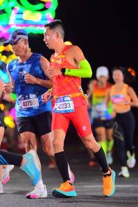 BIB: 40756, 40233
                            <button type="button" onclick="openModal(19869642)" class="btn btn-primary btn-sm float-right btn-popup" data-toggle="modal" data-target=".modal-high-quality">
                        <i class="fas fa-shopping-cart"></i> Add to Cart
                    </button>
                                            <button type="button" onclick="isThisMe(19869642, true)" class="btn btn-success btn-sm float-right btn-popup btn-isme hidden" data-toggle="tooltip" data-placement="bottom" title="นี่คือรูปของคุณใช่ไหม คลิกที่นี่เพื่อเอาเข้าอัลบั้ม">
                        <i class="fas fa-plus"></i> Add to album
                    </button>
                    <button type="button" onclick="isThisMe(19869642, false)" class="btn btn-warning btn-sm float-right btn-popup btn-isnotme hidden">
                        <i class="fas fa-ban"></i> Remove from album
                    </button>