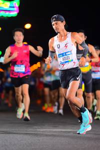 BIB: 40121
                            <button type="button" onclick="openModal(19851701)" class="btn btn-primary btn-sm float-right btn-popup" data-toggle="modal" data-target=".modal-high-quality">
                        <i class="fas fa-shopping-cart"></i> Add to Cart
                    </button>
                                            <button type="button" onclick="isThisMe(19851701, true)" class="btn btn-success btn-sm float-right btn-popup btn-isme hidden" data-toggle="tooltip" data-placement="bottom" title="นี่คือรูปของคุณใช่ไหม คลิกที่นี่เพื่อเอาเข้าอัลบั้ม">
                        <i class="fas fa-plus"></i> Add to album
                    </button>
                    <button type="button" onclick="isThisMe(19851701, false)" class="btn btn-warning btn-sm float-right btn-popup btn-isnotme hidden">
                        <i class="fas fa-ban"></i> Remove from album
                    </button>