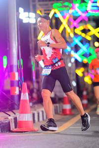 BIB: 40222
                            <button type="button" onclick="openModal(19869291)" class="btn btn-primary btn-sm float-right btn-popup" data-toggle="modal" data-target=".modal-high-quality">
                        <i class="fas fa-shopping-cart"></i> Add to Cart
                    </button>
                                            <button type="button" onclick="isThisMe(19869291, true)" class="btn btn-success btn-sm float-right btn-popup btn-isme hidden" data-toggle="tooltip" data-placement="bottom" title="นี่คือรูปของคุณใช่ไหม คลิกที่นี่เพื่อเอาเข้าอัลบั้ม">
                        <i class="fas fa-plus"></i> Add to album
                    </button>
                    <button type="button" onclick="isThisMe(19869291, false)" class="btn btn-warning btn-sm float-right btn-popup btn-isnotme hidden">
                        <i class="fas fa-ban"></i> Remove from album
                    </button>