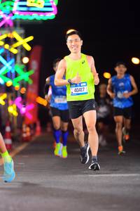 BIB: 40417
                            <button type="button" onclick="openModal(19892729)" class="btn btn-primary btn-sm float-right btn-popup" data-toggle="modal" data-target=".modal-high-quality">
                        <i class="fas fa-shopping-cart"></i> Add to Cart
                    </button>
                                            <button type="button" onclick="isThisMe(19892729, true)" class="btn btn-success btn-sm float-right btn-popup btn-isme hidden" data-toggle="tooltip" data-placement="bottom" title="นี่คือรูปของคุณใช่ไหม คลิกที่นี่เพื่อเอาเข้าอัลบั้ม">
                        <i class="fas fa-plus"></i> Add to album
                    </button>
                    <button type="button" onclick="isThisMe(19892729, false)" class="btn btn-warning btn-sm float-right btn-popup btn-isnotme hidden">
                        <i class="fas fa-ban"></i> Remove from album
                    </button>