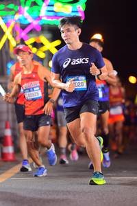 BIB: 40926, 020
                            <button type="button" onclick="openModal(19908069)" class="btn btn-primary btn-sm float-right btn-popup" data-toggle="modal" data-target=".modal-high-quality">
                        <i class="fas fa-shopping-cart"></i> Add to Cart
                    </button>
                                            <button type="button" onclick="isThisMe(19908069, true)" class="btn btn-success btn-sm float-right btn-popup btn-isme hidden" data-toggle="tooltip" data-placement="bottom" title="นี่คือรูปของคุณใช่ไหม คลิกที่นี่เพื่อเอาเข้าอัลบั้ม">
                        <i class="fas fa-plus"></i> Add to album
                    </button>
                    <button type="button" onclick="isThisMe(19908069, false)" class="btn btn-warning btn-sm float-right btn-popup btn-isnotme hidden">
                        <i class="fas fa-ban"></i> Remove from album
                    </button>