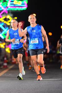 BIB: 40205, 200, 42150
                            <button type="button" onclick="openModal(19917398)" class="btn btn-primary btn-sm float-right btn-popup" data-toggle="modal" data-target=".modal-high-quality">
                        <i class="fas fa-shopping-cart"></i> Add to Cart
                    </button>
                                            <button type="button" onclick="isThisMe(19917398, true)" class="btn btn-success btn-sm float-right btn-popup btn-isme hidden" data-toggle="tooltip" data-placement="bottom" title="นี่คือรูปของคุณใช่ไหม คลิกที่นี่เพื่อเอาเข้าอัลบั้ม">
                        <i class="fas fa-plus"></i> Add to album
                    </button>
                    <button type="button" onclick="isThisMe(19917398, false)" class="btn btn-warning btn-sm float-right btn-popup btn-isnotme hidden">
                        <i class="fas fa-ban"></i> Remove from album
                    </button>