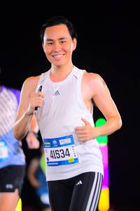 BIB: 41534
                            <button type="button" onclick="openModal(19926150)" class="btn btn-primary btn-sm float-right btn-popup" data-toggle="modal" data-target=".modal-high-quality">
                        <i class="fas fa-shopping-cart"></i> Add to Cart
                    </button>
                                            <button type="button" onclick="isThisMe(19926150, true)" class="btn btn-success btn-sm float-right btn-popup btn-isme hidden" data-toggle="tooltip" data-placement="bottom" title="นี่คือรูปของคุณใช่ไหม คลิกที่นี่เพื่อเอาเข้าอัลบั้ม">
                        <i class="fas fa-plus"></i> Add to album
                    </button>
                    <button type="button" onclick="isThisMe(19926150, false)" class="btn btn-warning btn-sm float-right btn-popup btn-isnotme hidden">
                        <i class="fas fa-ban"></i> Remove from album
                    </button>