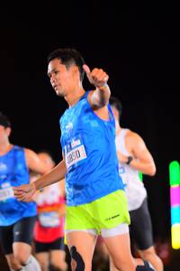 BIB: 0850
                            <button type="button" onclick="openModal(19928537)" class="btn btn-primary btn-sm float-right btn-popup" data-toggle="modal" data-target=".modal-high-quality">
                        <i class="fas fa-shopping-cart"></i> Add to Cart
                    </button>
                                            <button type="button" onclick="isThisMe(19928537, true)" class="btn btn-success btn-sm float-right btn-popup btn-isme hidden" data-toggle="tooltip" data-placement="bottom" title="นี่คือรูปของคุณใช่ไหม คลิกที่นี่เพื่อเอาเข้าอัลบั้ม">
                        <i class="fas fa-plus"></i> Add to album
                    </button>
                    <button type="button" onclick="isThisMe(19928537, false)" class="btn btn-warning btn-sm float-right btn-popup btn-isnotme hidden">
                        <i class="fas fa-ban"></i> Remove from album
                    </button>