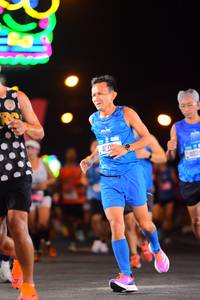 BIB: 400, 4035
                            <button type="button" onclick="openModal(19924955)" class="btn btn-primary btn-sm float-right btn-popup" data-toggle="modal" data-target=".modal-high-quality">
                        <i class="fas fa-shopping-cart"></i> Add to Cart
                    </button>
                                            <button type="button" onclick="isThisMe(19924955, true)" class="btn btn-success btn-sm float-right btn-popup btn-isme hidden" data-toggle="tooltip" data-placement="bottom" title="นี่คือรูปของคุณใช่ไหม คลิกที่นี่เพื่อเอาเข้าอัลบั้ม">
                        <i class="fas fa-plus"></i> Add to album
                    </button>
                    <button type="button" onclick="isThisMe(19924955, false)" class="btn btn-warning btn-sm float-right btn-popup btn-isnotme hidden">
                        <i class="fas fa-ban"></i> Remove from album
                    </button>