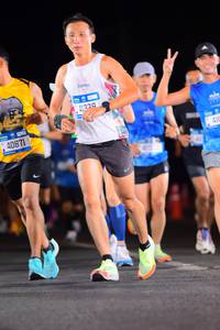 BIB: 40871, 416
                            <button type="button" onclick="openModal(19919275)" class="btn btn-primary btn-sm float-right btn-popup" data-toggle="modal" data-target=".modal-high-quality">
                        <i class="fas fa-shopping-cart"></i> Add to Cart
                    </button>
                                            <button type="button" onclick="isThisMe(19919275, true)" class="btn btn-success btn-sm float-right btn-popup btn-isme hidden" data-toggle="tooltip" data-placement="bottom" title="นี่คือรูปของคุณใช่ไหม คลิกที่นี่เพื่อเอาเข้าอัลบั้ม">
                        <i class="fas fa-plus"></i> Add to album
                    </button>
                    <button type="button" onclick="isThisMe(19919275, false)" class="btn btn-warning btn-sm float-right btn-popup btn-isnotme hidden">
                        <i class="fas fa-ban"></i> Remove from album
                    </button>