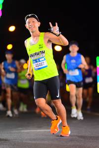 BIB: 40487
                            <button type="button" onclick="openModal(19922137)" class="btn btn-primary btn-sm float-right btn-popup" data-toggle="modal" data-target=".modal-high-quality">
                        <i class="fas fa-shopping-cart"></i> Add to Cart
                    </button>
                                            <button type="button" onclick="isThisMe(19922137, true)" class="btn btn-success btn-sm float-right btn-popup btn-isme hidden" data-toggle="tooltip" data-placement="bottom" title="นี่คือรูปของคุณใช่ไหม คลิกที่นี่เพื่อเอาเข้าอัลบั้ม">
                        <i class="fas fa-plus"></i> Add to album
                    </button>
                    <button type="button" onclick="isThisMe(19922137, false)" class="btn btn-warning btn-sm float-right btn-popup btn-isnotme hidden">
                        <i class="fas fa-ban"></i> Remove from album
                    </button>