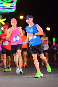 BIB: 43317, 40111
                            <button type="button" onclick="openModal(19915785)" class="btn btn-primary btn-sm float-right btn-popup" data-toggle="modal" data-target=".modal-high-quality">
                        <i class="fas fa-shopping-cart"></i> Add to Cart
                    </button>
                                            <button type="button" onclick="isThisMe(19915785, true)" class="btn btn-success btn-sm float-right btn-popup btn-isme hidden" data-toggle="tooltip" data-placement="bottom" title="นี่คือรูปของคุณใช่ไหม คลิกที่นี่เพื่อเอาเข้าอัลบั้ม">
                        <i class="fas fa-plus"></i> Add to album
                    </button>
                    <button type="button" onclick="isThisMe(19915785, false)" class="btn btn-warning btn-sm float-right btn-popup btn-isnotme hidden">
                        <i class="fas fa-ban"></i> Remove from album
                    </button>