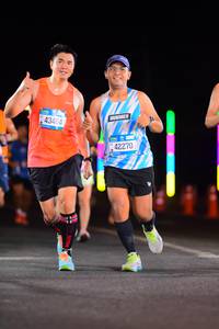 BIB: 43464, 42270
                            <button type="button" onclick="openModal(19979122)" class="btn btn-primary btn-sm float-right btn-popup" data-toggle="modal" data-target=".modal-high-quality">
                        <i class="fas fa-shopping-cart"></i> Add to Cart
                    </button>
                                            <button type="button" onclick="isThisMe(19979122, true)" class="btn btn-success btn-sm float-right btn-popup btn-isme hidden" data-toggle="tooltip" data-placement="bottom" title="นี่คือรูปของคุณใช่ไหม คลิกที่นี่เพื่อเอาเข้าอัลบั้ม">
                        <i class="fas fa-plus"></i> Add to album
                    </button>
                    <button type="button" onclick="isThisMe(19979122, false)" class="btn btn-warning btn-sm float-right btn-popup btn-isnotme hidden">
                        <i class="fas fa-ban"></i> Remove from album
                    </button>