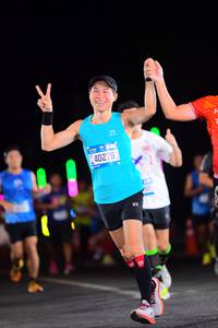 BIB: 40275
                            <button type="button" onclick="openModal(19994633)" class="btn btn-primary btn-sm float-right btn-popup" data-toggle="modal" data-target=".modal-high-quality">
                        <i class="fas fa-shopping-cart"></i> Add to Cart
                    </button>
                                            <button type="button" onclick="isThisMe(19994633, true)" class="btn btn-success btn-sm float-right btn-popup btn-isme hidden" data-toggle="tooltip" data-placement="bottom" title="นี่คือรูปของคุณใช่ไหม คลิกที่นี่เพื่อเอาเข้าอัลบั้ม">
                        <i class="fas fa-plus"></i> Add to album
                    </button>
                    <button type="button" onclick="isThisMe(19994633, false)" class="btn btn-warning btn-sm float-right btn-popup btn-isnotme hidden">
                        <i class="fas fa-ban"></i> Remove from album
                    </button>