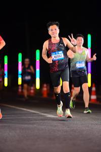 BIB: 40562
                            <button type="button" onclick="openModal(19960875)" class="btn btn-primary btn-sm float-right btn-popup" data-toggle="modal" data-target=".modal-high-quality">
                        <i class="fas fa-shopping-cart"></i> Add to Cart
                    </button>
                                            <button type="button" onclick="isThisMe(19960875, true)" class="btn btn-success btn-sm float-right btn-popup btn-isme hidden" data-toggle="tooltip" data-placement="bottom" title="นี่คือรูปของคุณใช่ไหม คลิกที่นี่เพื่อเอาเข้าอัลบั้ม">
                        <i class="fas fa-plus"></i> Add to album
                    </button>
                    <button type="button" onclick="isThisMe(19960875, false)" class="btn btn-warning btn-sm float-right btn-popup btn-isnotme hidden">
                        <i class="fas fa-ban"></i> Remove from album
                    </button>