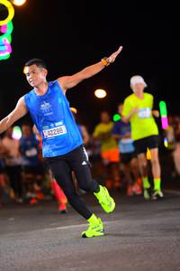 BIB: 42296
                            <button type="button" onclick="openModal(19995134)" class="btn btn-primary btn-sm float-right btn-popup" data-toggle="modal" data-target=".modal-high-quality">
                        <i class="fas fa-shopping-cart"></i> Add to Cart
                    </button>
                                            <button type="button" onclick="isThisMe(19995134, true)" class="btn btn-success btn-sm float-right btn-popup btn-isme hidden" data-toggle="tooltip" data-placement="bottom" title="นี่คือรูปของคุณใช่ไหม คลิกที่นี่เพื่อเอาเข้าอัลบั้ม">
                        <i class="fas fa-plus"></i> Add to album
                    </button>
                    <button type="button" onclick="isThisMe(19995134, false)" class="btn btn-warning btn-sm float-right btn-popup btn-isnotme hidden">
                        <i class="fas fa-ban"></i> Remove from album
                    </button>