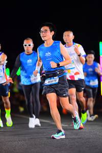 BIB: 1979, 40678
                            <button type="button" onclick="openModal(19996571)" class="btn btn-primary btn-sm float-right btn-popup" data-toggle="modal" data-target=".modal-high-quality">
                        <i class="fas fa-shopping-cart"></i> Add to Cart
                    </button>
                                            <button type="button" onclick="isThisMe(19996571, true)" class="btn btn-success btn-sm float-right btn-popup btn-isme hidden" data-toggle="tooltip" data-placement="bottom" title="นี่คือรูปของคุณใช่ไหม คลิกที่นี่เพื่อเอาเข้าอัลบั้ม">
                        <i class="fas fa-plus"></i> Add to album
                    </button>
                    <button type="button" onclick="isThisMe(19996571, false)" class="btn btn-warning btn-sm float-right btn-popup btn-isnotme hidden">
                        <i class="fas fa-ban"></i> Remove from album
                    </button>