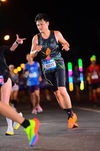 BIB: 43335
                            <button type="button" onclick="openModal(19971137)" class="btn btn-primary btn-sm float-right btn-popup" data-toggle="modal" data-target=".modal-high-quality">
                        <i class="fas fa-shopping-cart"></i> Add to Cart
                    </button>
                                            <button type="button" onclick="isThisMe(19971137, true)" class="btn btn-success btn-sm float-right btn-popup btn-isme hidden" data-toggle="tooltip" data-placement="bottom" title="นี่คือรูปของคุณใช่ไหม คลิกที่นี่เพื่อเอาเข้าอัลบั้ม">
                        <i class="fas fa-plus"></i> Add to album
                    </button>
                    <button type="button" onclick="isThisMe(19971137, false)" class="btn btn-warning btn-sm float-right btn-popup btn-isnotme hidden">
                        <i class="fas fa-ban"></i> Remove from album
                    </button>