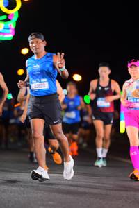 BIB: 02167
                            <button type="button" onclick="openModal(19952778)" class="btn btn-primary btn-sm float-right btn-popup" data-toggle="modal" data-target=".modal-high-quality">
                        <i class="fas fa-shopping-cart"></i> Add to Cart
                    </button>
                                            <button type="button" onclick="isThisMe(19952778, true)" class="btn btn-success btn-sm float-right btn-popup btn-isme hidden" data-toggle="tooltip" data-placement="bottom" title="นี่คือรูปของคุณใช่ไหม คลิกที่นี่เพื่อเอาเข้าอัลบั้ม">
                        <i class="fas fa-plus"></i> Add to album
                    </button>
                    <button type="button" onclick="isThisMe(19952778, false)" class="btn btn-warning btn-sm float-right btn-popup btn-isnotme hidden">
                        <i class="fas fa-ban"></i> Remove from album
                    </button>