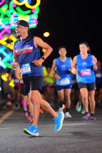 BIB: 0735
                            <button type="button" onclick="openModal(19992712)" class="btn btn-primary btn-sm float-right btn-popup" data-toggle="modal" data-target=".modal-high-quality">
                        <i class="fas fa-shopping-cart"></i> Add to Cart
                    </button>
                                            <button type="button" onclick="isThisMe(19992712, true)" class="btn btn-success btn-sm float-right btn-popup btn-isme hidden" data-toggle="tooltip" data-placement="bottom" title="นี่คือรูปของคุณใช่ไหม คลิกที่นี่เพื่อเอาเข้าอัลบั้ม">
                        <i class="fas fa-plus"></i> Add to album
                    </button>
                    <button type="button" onclick="isThisMe(19992712, false)" class="btn btn-warning btn-sm float-right btn-popup btn-isnotme hidden">
                        <i class="fas fa-ban"></i> Remove from album
                    </button>