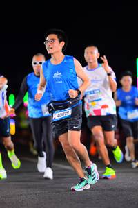 BIB: 40678
                            <button type="button" onclick="openModal(19996523)" class="btn btn-primary btn-sm float-right btn-popup" data-toggle="modal" data-target=".modal-high-quality">
                        <i class="fas fa-shopping-cart"></i> Add to Cart
                    </button>
                                            <button type="button" onclick="isThisMe(19996523, true)" class="btn btn-success btn-sm float-right btn-popup btn-isme hidden" data-toggle="tooltip" data-placement="bottom" title="นี่คือรูปของคุณใช่ไหม คลิกที่นี่เพื่อเอาเข้าอัลบั้ม">
                        <i class="fas fa-plus"></i> Add to album
                    </button>
                    <button type="button" onclick="isThisMe(19996523, false)" class="btn btn-warning btn-sm float-right btn-popup btn-isnotme hidden">
                        <i class="fas fa-ban"></i> Remove from album
                    </button>