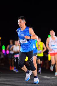 BIB: 6901
                            <button type="button" onclick="openModal(19985501)" class="btn btn-primary btn-sm float-right btn-popup" data-toggle="modal" data-target=".modal-high-quality">
                        <i class="fas fa-shopping-cart"></i> Add to Cart
                    </button>
                                            <button type="button" onclick="isThisMe(19985501, true)" class="btn btn-success btn-sm float-right btn-popup btn-isme hidden" data-toggle="tooltip" data-placement="bottom" title="นี่คือรูปของคุณใช่ไหม คลิกที่นี่เพื่อเอาเข้าอัลบั้ม">
                        <i class="fas fa-plus"></i> Add to album
                    </button>
                    <button type="button" onclick="isThisMe(19985501, false)" class="btn btn-warning btn-sm float-right btn-popup btn-isnotme hidden">
                        <i class="fas fa-ban"></i> Remove from album
                    </button>