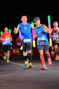 BIB: 40035
                            <button type="button" onclick="openModal(19992568)" class="btn btn-primary btn-sm float-right btn-popup" data-toggle="modal" data-target=".modal-high-quality">
                        <i class="fas fa-shopping-cart"></i> Add to Cart
                    </button>
                                            <button type="button" onclick="isThisMe(19992568, true)" class="btn btn-success btn-sm float-right btn-popup btn-isme hidden" data-toggle="tooltip" data-placement="bottom" title="นี่คือรูปของคุณใช่ไหม คลิกที่นี่เพื่อเอาเข้าอัลบั้ม">
                        <i class="fas fa-plus"></i> Add to album
                    </button>
                    <button type="button" onclick="isThisMe(19992568, false)" class="btn btn-warning btn-sm float-right btn-popup btn-isnotme hidden">
                        <i class="fas fa-ban"></i> Remove from album
                    </button>