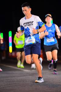 BIB: 40395
                            <button type="button" onclick="openModal(20025840)" class="btn btn-primary btn-sm float-right btn-popup" data-toggle="modal" data-target=".modal-high-quality">
                        <i class="fas fa-shopping-cart"></i> Add to Cart
                    </button>
                                            <button type="button" onclick="isThisMe(20025840, true)" class="btn btn-success btn-sm float-right btn-popup btn-isme hidden" data-toggle="tooltip" data-placement="bottom" title="นี่คือรูปของคุณใช่ไหม คลิกที่นี่เพื่อเอาเข้าอัลบั้ม">
                        <i class="fas fa-plus"></i> Add to album
                    </button>
                    <button type="button" onclick="isThisMe(20025840, false)" class="btn btn-warning btn-sm float-right btn-popup btn-isnotme hidden">
                        <i class="fas fa-ban"></i> Remove from album
                    </button>