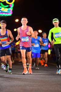 BIB: 2210, 26026
                            <button type="button" onclick="openModal(20018368)" class="btn btn-primary btn-sm float-right btn-popup" data-toggle="modal" data-target=".modal-high-quality">
                        <i class="fas fa-shopping-cart"></i> Add to Cart
                    </button>
                                            <button type="button" onclick="isThisMe(20018368, true)" class="btn btn-success btn-sm float-right btn-popup btn-isme hidden" data-toggle="tooltip" data-placement="bottom" title="นี่คือรูปของคุณใช่ไหม คลิกที่นี่เพื่อเอาเข้าอัลบั้ม">
                        <i class="fas fa-plus"></i> Add to album
                    </button>
                    <button type="button" onclick="isThisMe(20018368, false)" class="btn btn-warning btn-sm float-right btn-popup btn-isnotme hidden">
                        <i class="fas fa-ban"></i> Remove from album
                    </button>