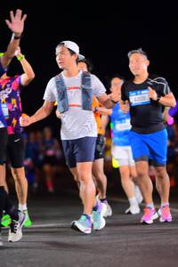 BIB: 4310
                            <button type="button" onclick="openModal(20043681)" class="btn btn-primary btn-sm float-right btn-popup" data-toggle="modal" data-target=".modal-high-quality">
                        <i class="fas fa-shopping-cart"></i> Add to Cart
                    </button>
                                            <button type="button" onclick="isThisMe(20043681, true)" class="btn btn-success btn-sm float-right btn-popup btn-isme hidden" data-toggle="tooltip" data-placement="bottom" title="นี่คือรูปของคุณใช่ไหม คลิกที่นี่เพื่อเอาเข้าอัลบั้ม">
                        <i class="fas fa-plus"></i> Add to album
                    </button>
                    <button type="button" onclick="isThisMe(20043681, false)" class="btn btn-warning btn-sm float-right btn-popup btn-isnotme hidden">
                        <i class="fas fa-ban"></i> Remove from album
                    </button>