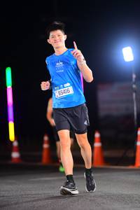 BIB: 2001, 65416
                            <button type="button" onclick="openModal(20037132)" class="btn btn-primary btn-sm float-right btn-popup" data-toggle="modal" data-target=".modal-high-quality">
                        <i class="fas fa-shopping-cart"></i> Add to Cart
                    </button>
                                            <button type="button" onclick="isThisMe(20037132, true)" class="btn btn-success btn-sm float-right btn-popup btn-isme hidden" data-toggle="tooltip" data-placement="bottom" title="นี่คือรูปของคุณใช่ไหม คลิกที่นี่เพื่อเอาเข้าอัลบั้ม">
                        <i class="fas fa-plus"></i> Add to album
                    </button>
                    <button type="button" onclick="isThisMe(20037132, false)" class="btn btn-warning btn-sm float-right btn-popup btn-isnotme hidden">
                        <i class="fas fa-ban"></i> Remove from album
                    </button>