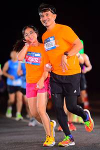 BIB: 45402, 43150
                            <button type="button" onclick="openModal(20119244)" class="btn btn-primary btn-sm float-right btn-popup" data-toggle="modal" data-target=".modal-high-quality">
                        <i class="fas fa-shopping-cart"></i> Add to Cart
                    </button>
                                            <button type="button" onclick="isThisMe(20119244, true)" class="btn btn-success btn-sm float-right btn-popup btn-isme hidden" data-toggle="tooltip" data-placement="bottom" title="นี่คือรูปของคุณใช่ไหม คลิกที่นี่เพื่อเอาเข้าอัลบั้ม">
                        <i class="fas fa-plus"></i> Add to album
                    </button>
                    <button type="button" onclick="isThisMe(20119244, false)" class="btn btn-warning btn-sm float-right btn-popup btn-isnotme hidden">
                        <i class="fas fa-ban"></i> Remove from album
                    </button>