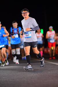 BIB: 41447
                            <button type="button" onclick="openModal(20102291)" class="btn btn-primary btn-sm float-right btn-popup" data-toggle="modal" data-target=".modal-high-quality">
                        <i class="fas fa-shopping-cart"></i> Add to Cart
                    </button>
                                            <button type="button" onclick="isThisMe(20102291, true)" class="btn btn-success btn-sm float-right btn-popup btn-isme hidden" data-toggle="tooltip" data-placement="bottom" title="นี่คือรูปของคุณใช่ไหม คลิกที่นี่เพื่อเอาเข้าอัลบั้ม">
                        <i class="fas fa-plus"></i> Add to album
                    </button>
                    <button type="button" onclick="isThisMe(20102291, false)" class="btn btn-warning btn-sm float-right btn-popup btn-isnotme hidden">
                        <i class="fas fa-ban"></i> Remove from album
                    </button>