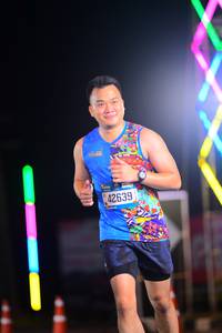 BIB: 42639
                            <button type="button" onclick="openModal(20122538)" class="btn btn-primary btn-sm float-right btn-popup" data-toggle="modal" data-target=".modal-high-quality">
                        <i class="fas fa-shopping-cart"></i> Add to Cart
                    </button>
                                            <button type="button" onclick="isThisMe(20122538, true)" class="btn btn-success btn-sm float-right btn-popup btn-isme hidden" data-toggle="tooltip" data-placement="bottom" title="นี่คือรูปของคุณใช่ไหม คลิกที่นี่เพื่อเอาเข้าอัลบั้ม">
                        <i class="fas fa-plus"></i> Add to album
                    </button>
                    <button type="button" onclick="isThisMe(20122538, false)" class="btn btn-warning btn-sm float-right btn-popup btn-isnotme hidden">
                        <i class="fas fa-ban"></i> Remove from album
                    </button>