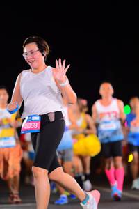 BIB: 46059
                            <button type="button" onclick="openModal(20103552)" class="btn btn-primary btn-sm float-right btn-popup" data-toggle="modal" data-target=".modal-high-quality">
                        <i class="fas fa-shopping-cart"></i> Add to Cart
                    </button>
                                            <button type="button" onclick="isThisMe(20103552, true)" class="btn btn-success btn-sm float-right btn-popup btn-isme hidden" data-toggle="tooltip" data-placement="bottom" title="นี่คือรูปของคุณใช่ไหม คลิกที่นี่เพื่อเอาเข้าอัลบั้ม">
                        <i class="fas fa-plus"></i> Add to album
                    </button>
                    <button type="button" onclick="isThisMe(20103552, false)" class="btn btn-warning btn-sm float-right btn-popup btn-isnotme hidden">
                        <i class="fas fa-ban"></i> Remove from album
                    </button>