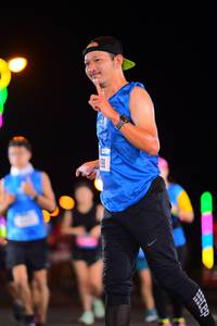 BIB: 191
                            <button type="button" onclick="openModal(20100239)" class="btn btn-primary btn-sm float-right btn-popup" data-toggle="modal" data-target=".modal-high-quality">
                        <i class="fas fa-shopping-cart"></i> Add to Cart
                    </button>
                                            <button type="button" onclick="isThisMe(20100239, true)" class="btn btn-success btn-sm float-right btn-popup btn-isme hidden" data-toggle="tooltip" data-placement="bottom" title="นี่คือรูปของคุณใช่ไหม คลิกที่นี่เพื่อเอาเข้าอัลบั้ม">
                        <i class="fas fa-plus"></i> Add to album
                    </button>
                    <button type="button" onclick="isThisMe(20100239, false)" class="btn btn-warning btn-sm float-right btn-popup btn-isnotme hidden">
                        <i class="fas fa-ban"></i> Remove from album
                    </button>