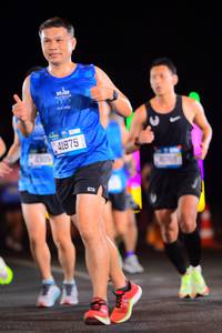 BIB: 41875
                            <button type="button" onclick="openModal(20119484)" class="btn btn-primary btn-sm float-right btn-popup" data-toggle="modal" data-target=".modal-high-quality">
                        <i class="fas fa-shopping-cart"></i> Add to Cart
                    </button>
                                            <button type="button" onclick="isThisMe(20119484, true)" class="btn btn-success btn-sm float-right btn-popup btn-isme hidden" data-toggle="tooltip" data-placement="bottom" title="นี่คือรูปของคุณใช่ไหม คลิกที่นี่เพื่อเอาเข้าอัลบั้ม">
                        <i class="fas fa-plus"></i> Add to album
                    </button>
                    <button type="button" onclick="isThisMe(20119484, false)" class="btn btn-warning btn-sm float-right btn-popup btn-isnotme hidden">
                        <i class="fas fa-ban"></i> Remove from album
                    </button>