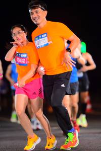 BIB: 45402, 43150
                            <button type="button" onclick="openModal(20119242)" class="btn btn-primary btn-sm float-right btn-popup" data-toggle="modal" data-target=".modal-high-quality">
                        <i class="fas fa-shopping-cart"></i> Add to Cart
                    </button>
                                            <button type="button" onclick="isThisMe(20119242, true)" class="btn btn-success btn-sm float-right btn-popup btn-isme hidden" data-toggle="tooltip" data-placement="bottom" title="นี่คือรูปของคุณใช่ไหม คลิกที่นี่เพื่อเอาเข้าอัลบั้ม">
                        <i class="fas fa-plus"></i> Add to album
                    </button>
                    <button type="button" onclick="isThisMe(20119242, false)" class="btn btn-warning btn-sm float-right btn-popup btn-isnotme hidden">
                        <i class="fas fa-ban"></i> Remove from album
                    </button>