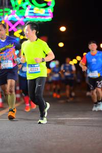 BIB: 40229
                            <button type="button" onclick="openModal(20180922)" class="btn btn-primary btn-sm float-right btn-popup" data-toggle="modal" data-target=".modal-high-quality">
                        <i class="fas fa-shopping-cart"></i> Add to Cart
                    </button>
                                            <button type="button" onclick="isThisMe(20180922, true)" class="btn btn-success btn-sm float-right btn-popup btn-isme hidden" data-toggle="tooltip" data-placement="bottom" title="นี่คือรูปของคุณใช่ไหม คลิกที่นี่เพื่อเอาเข้าอัลบั้ม">
                        <i class="fas fa-plus"></i> Add to album
                    </button>
                    <button type="button" onclick="isThisMe(20180922, false)" class="btn btn-warning btn-sm float-right btn-popup btn-isnotme hidden">
                        <i class="fas fa-ban"></i> Remove from album
                    </button>