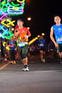 BIB: 1040, 43441, 4052
                            <button type="button" onclick="openModal(20207908)" class="btn btn-primary btn-sm float-right btn-popup" data-toggle="modal" data-target=".modal-high-quality">
                        <i class="fas fa-shopping-cart"></i> Add to Cart
                    </button>
                                            <button type="button" onclick="isThisMe(20207908, true)" class="btn btn-success btn-sm float-right btn-popup btn-isme hidden" data-toggle="tooltip" data-placement="bottom" title="นี่คือรูปของคุณใช่ไหม คลิกที่นี่เพื่อเอาเข้าอัลบั้ม">
                        <i class="fas fa-plus"></i> Add to album
                    </button>
                    <button type="button" onclick="isThisMe(20207908, false)" class="btn btn-warning btn-sm float-right btn-popup btn-isnotme hidden">
                        <i class="fas fa-ban"></i> Remove from album
                    </button>