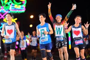 BIB: 42088, 69405, 40824, 45055
                            <button type="button" onclick="openModal(20185972)" class="btn btn-primary btn-sm float-right btn-popup" data-toggle="modal" data-target=".modal-high-quality">
                        <i class="fas fa-shopping-cart"></i> Add to Cart
                    </button>
                                            <button type="button" onclick="isThisMe(20185972, true)" class="btn btn-success btn-sm float-right btn-popup btn-isme hidden" data-toggle="tooltip" data-placement="bottom" title="นี่คือรูปของคุณใช่ไหม คลิกที่นี่เพื่อเอาเข้าอัลบั้ม">
                        <i class="fas fa-plus"></i> Add to album
                    </button>
                    <button type="button" onclick="isThisMe(20185972, false)" class="btn btn-warning btn-sm float-right btn-popup btn-isnotme hidden">
                        <i class="fas fa-ban"></i> Remove from album
                    </button>